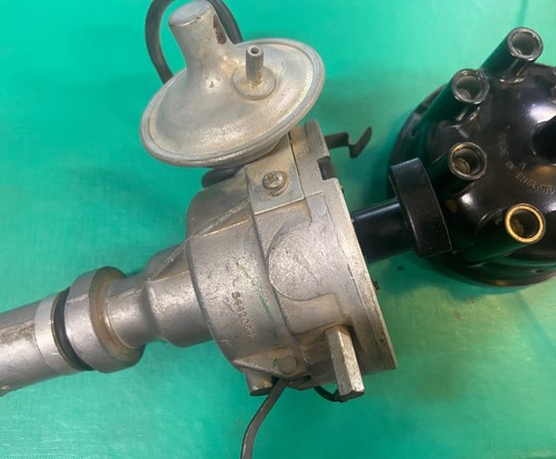 NOS Range Rover Classic LUCAS 41325 35D8 Early V8 Distributor 611390 GENUINE - Picture 4 of 4