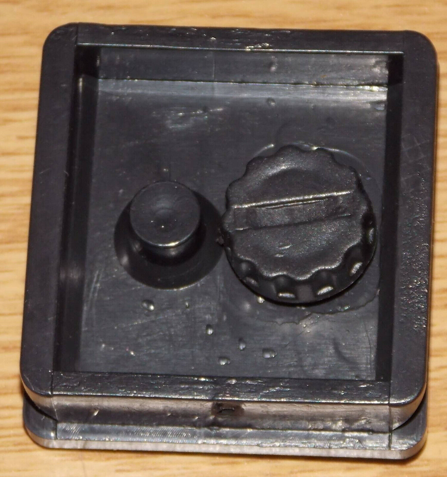 Schnellwechselplatte Adapterplatte Kupplungsplatte 14 Schraube f Bilora Stativ