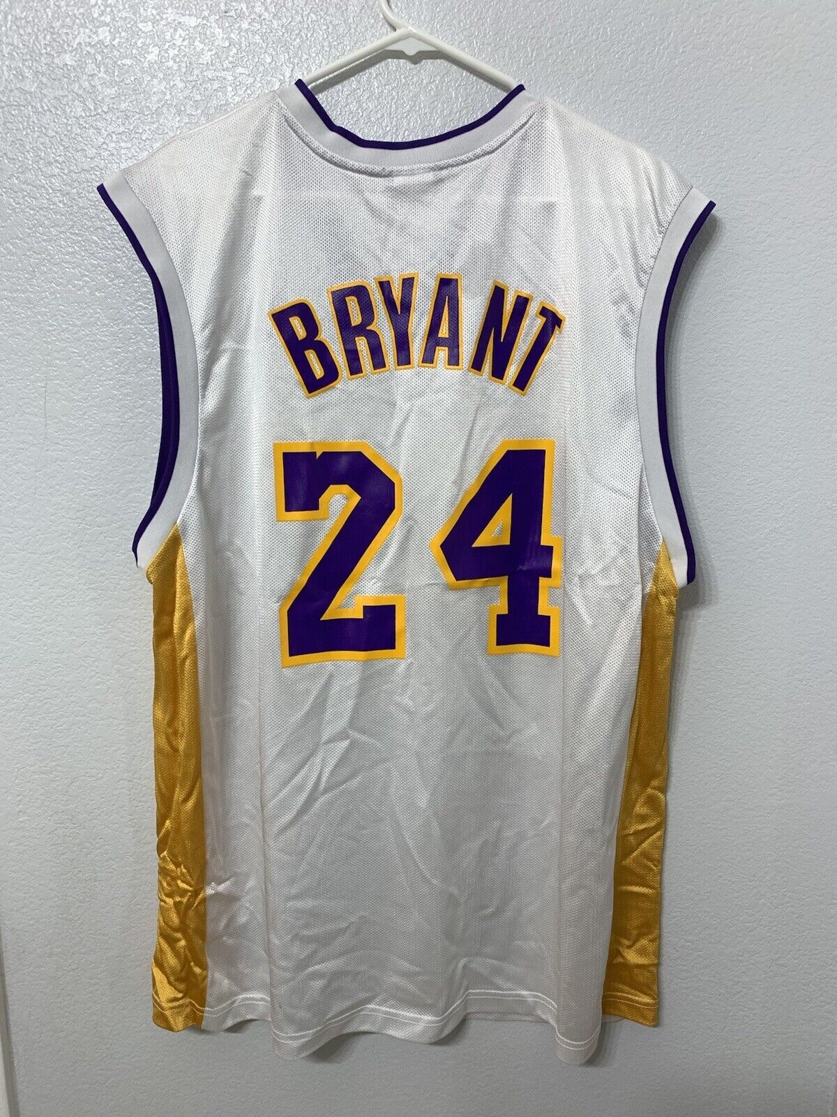 Authentic Reebok Kobe Bryant #24 NBA Los Angeles Lakers White Jersey Size  XL