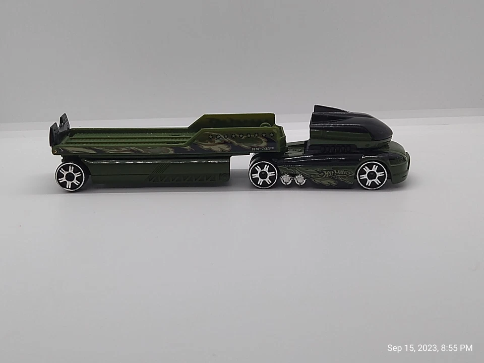 Hot Wheels Truckin' Transporters 2006 HW-705th Mattel - Изображение 4 из 4