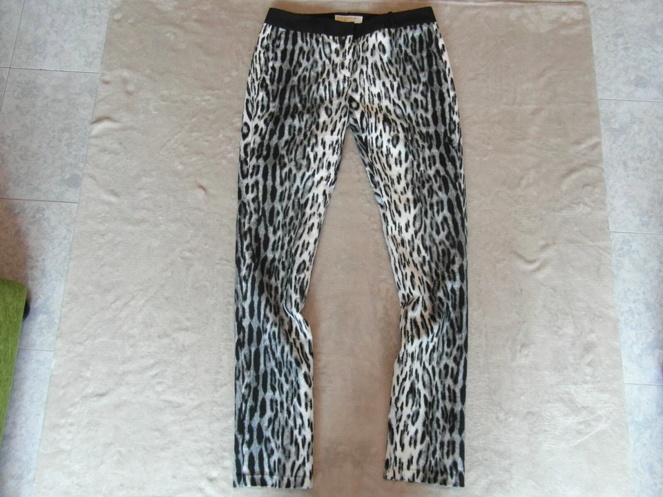 Pantalon Michael Kors talla 2, 28 EU casi nuevo de 120 a 5 euros - Imagen 1 de 4