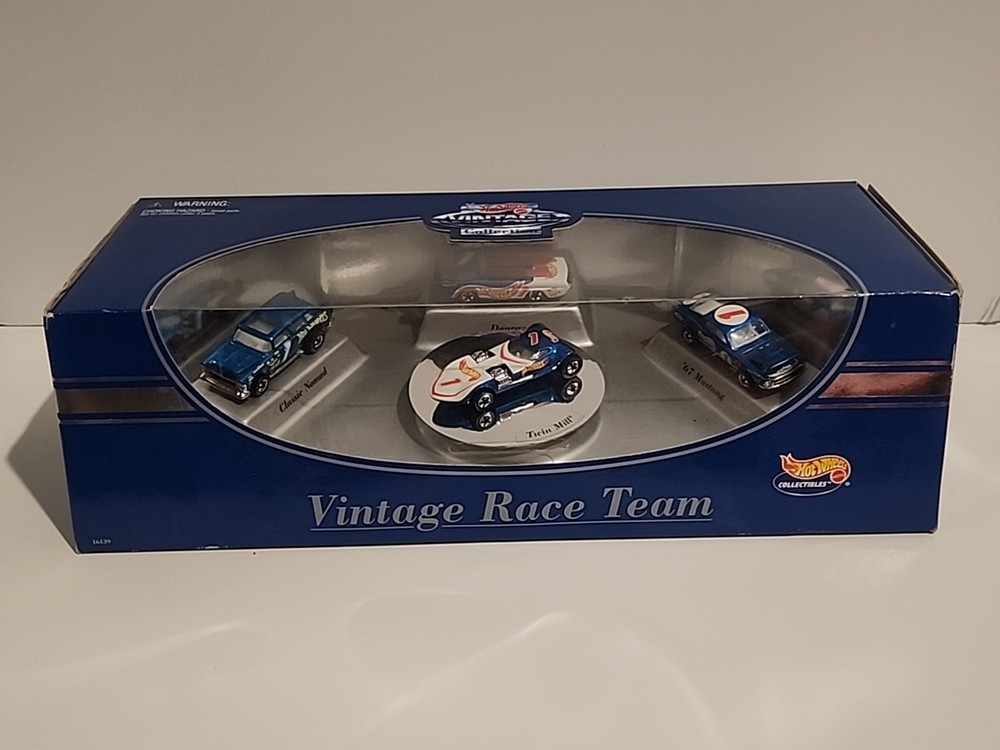 1997 Hotwheels Collectibles Vintage Race Team 4 Car Box Set Nomad-Mustang-Deora.