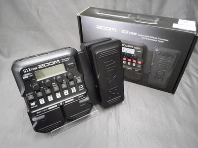 ZOOM G1X FOUR Multi-Effekt-Gitarrenpedal mit Expression JP