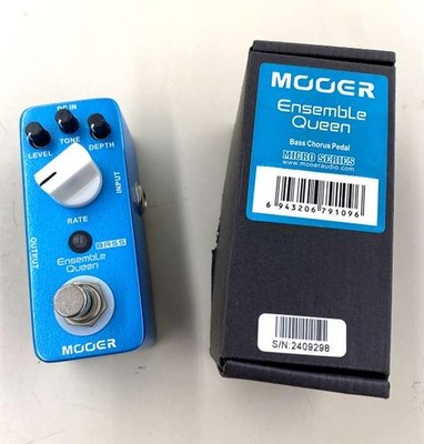 Mooer Ensemble Queen Bass Chorus Pedal Warm Psychedelic Sound Used