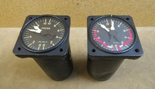 VINTAGE BUAER US NAVY WWII AIRCRAFT AIRPLANE PRESSURE INDICATOR GAUGES BENDIX