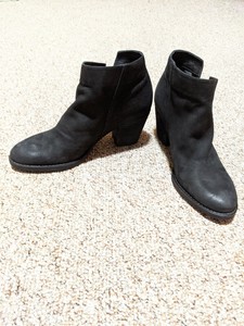sam edelman black ankle boots