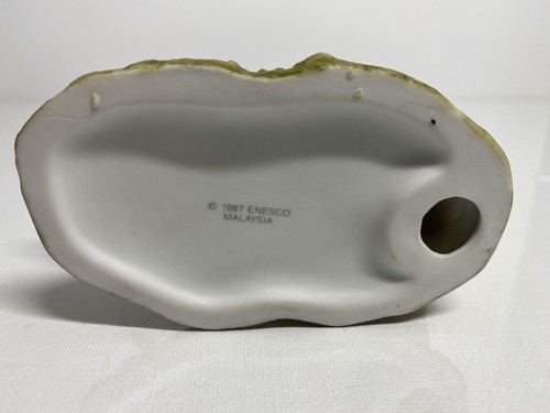1987 ENESCO Kathy Wise Pig Figurine taking bath - Picture 4 of 4