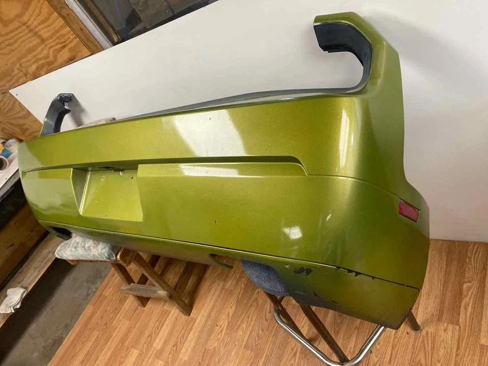 ПОДХОДИТ ДЛЯ 2008–2014 DODGECHALLENGER комплект заднего бампера одинарный выхлопной зеленый от оригинального производителя - Изображение 2 из 4