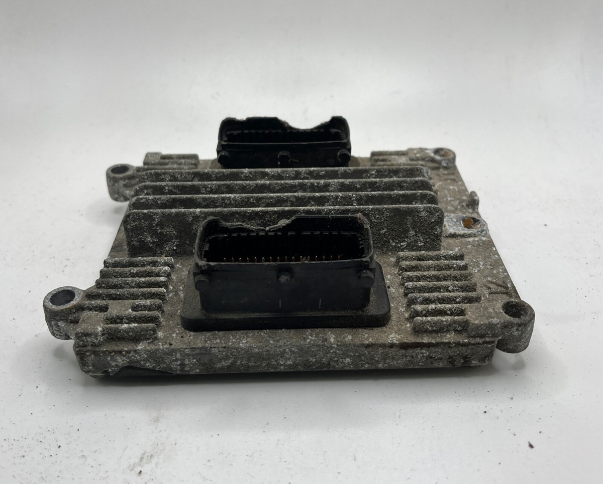 2002-2003 Saturn Vue Engine Control Module ECU 12593695 | eBay