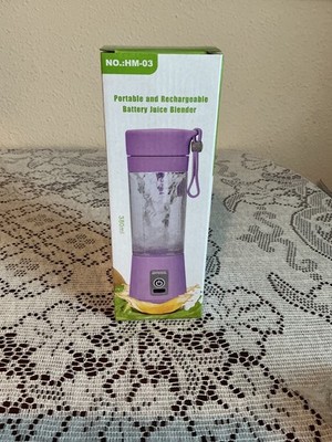 Portable and rechargeable battery juice blender