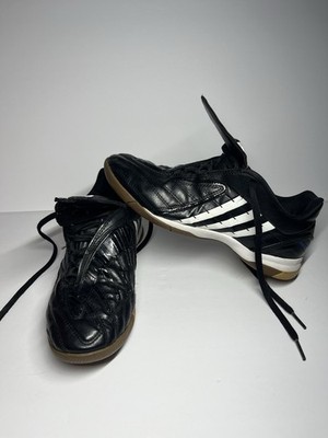 Adidas Predator Indoor Soccer Shoes Size 5.5 Kids 2008 Release - Black