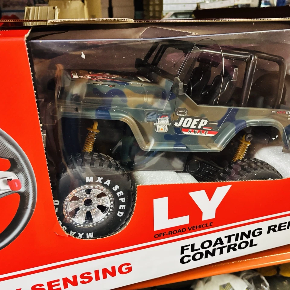 GRAVITY SENSING FLOATING REMOTE CONTROL Jeep - Image 2 of 4