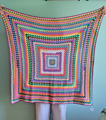 Crochet Blanket / Häkeldecke / Tagesdecke gehäkelt / Bedspread Crochet / Unikat