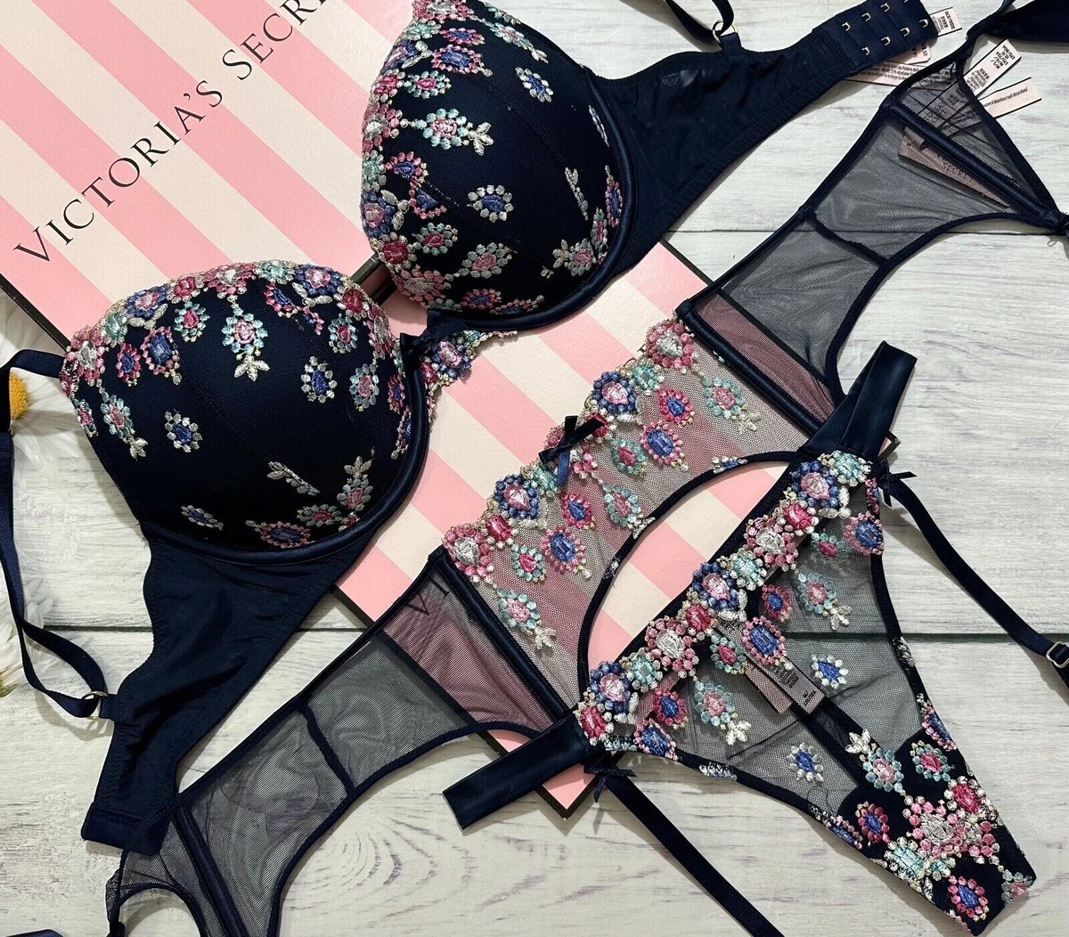 VICTORIAS SECRET VERY SEXY SATIN LACE CHEEKY PANTY T-BACK SMOOTH