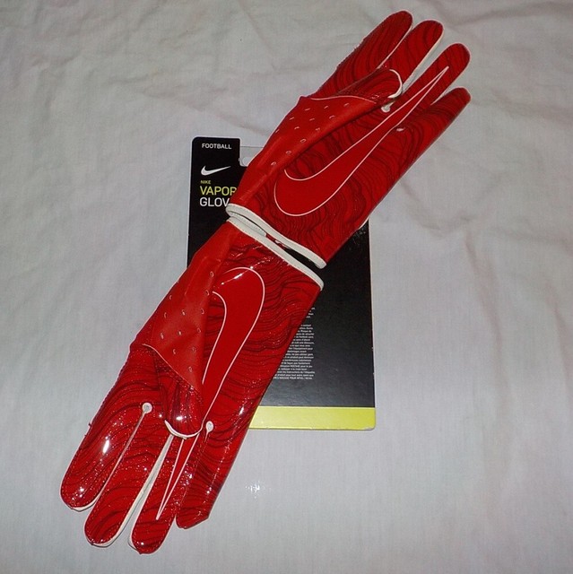 red nike vapor jet gloves
