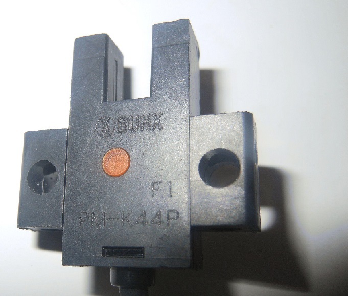 SUNX PM-K44P PMK44P Photomicrosensor - New, NOS