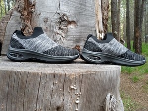 NWOT - HYPER ARCH MOTION - Black and Gray Knit Slip-On Shoes HYPER Shoes for Women on Sale up to 90% Off: Poshmark main image 2