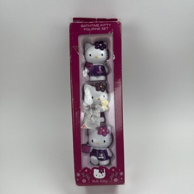 Hello Kitty Bath time Kitty  Figurine Set 2006 NEW Damaged Package