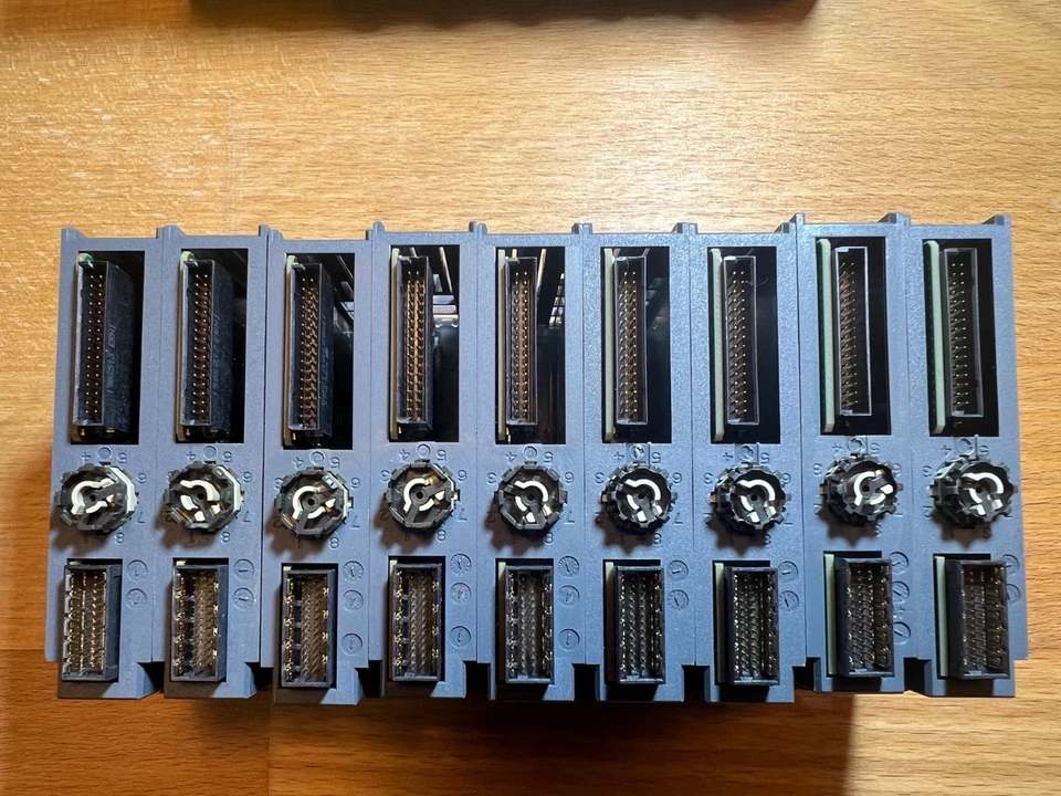 Siemens Simatic S7 Baugruppen - ET200SP, Sitop, Scalance - Bild 3 von 4