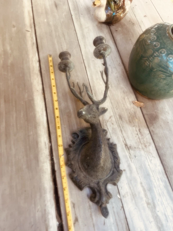 candelabro de ciervo montaje en pared o aplique de pared de cabeza de ciervo de hierro fundido). Foto 2 de 4