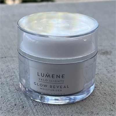 Lumene Valo Light Glow Reveal Vitamin C Daily Moisturizer Cream for Face
