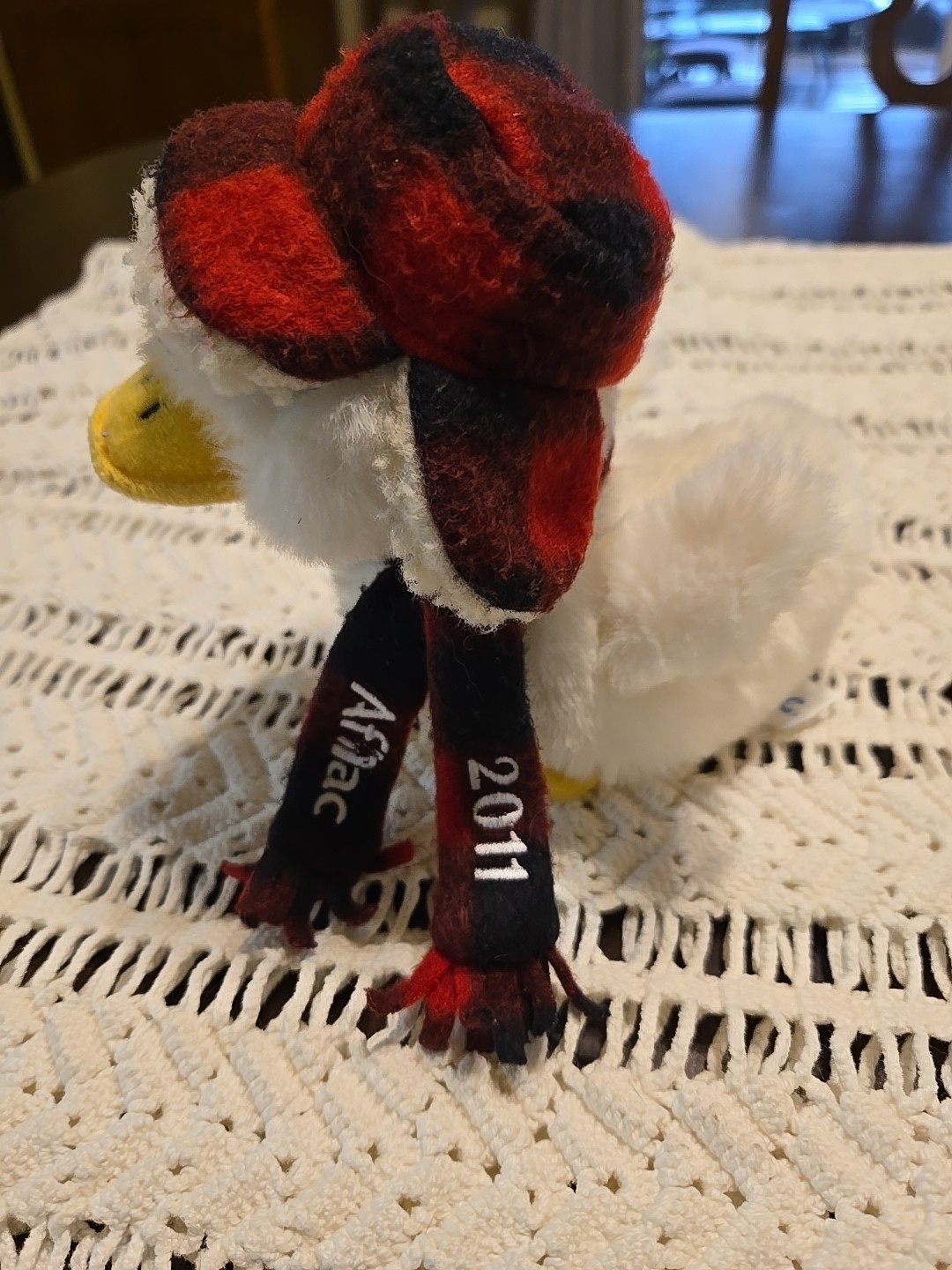 Macy's 2011 Store Promo Holiday AFLAC Duck in Winter Hat & Scarf 