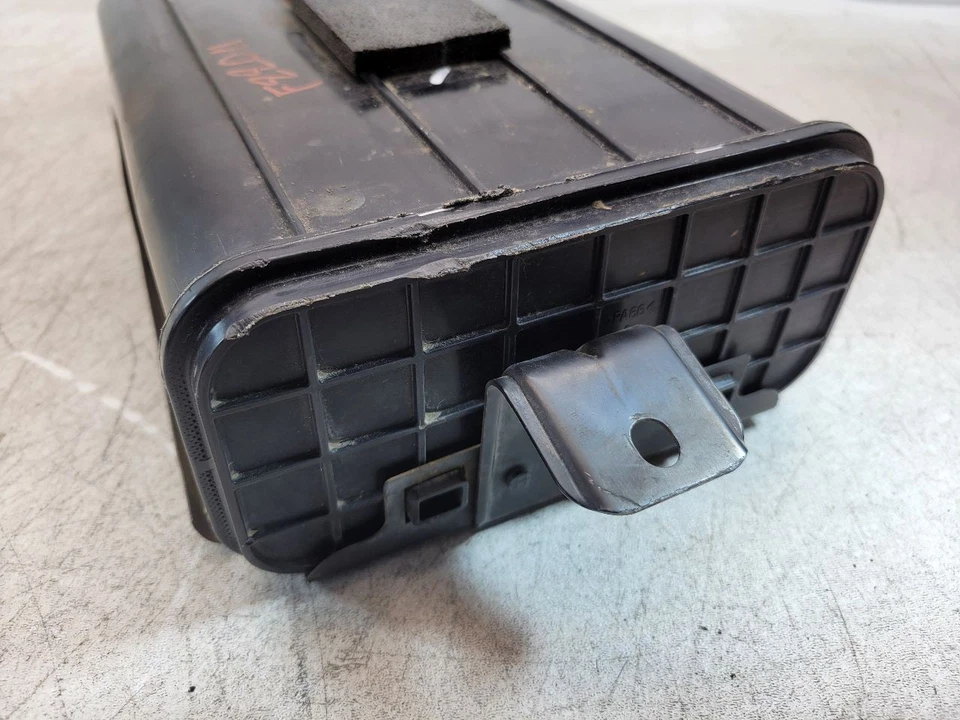 2010 2011 2012 2013 2014 HYUNDAI GENESIS COUPE FUEL VAPOR CANISTER 31420-3M500-D - Image 2 of 4