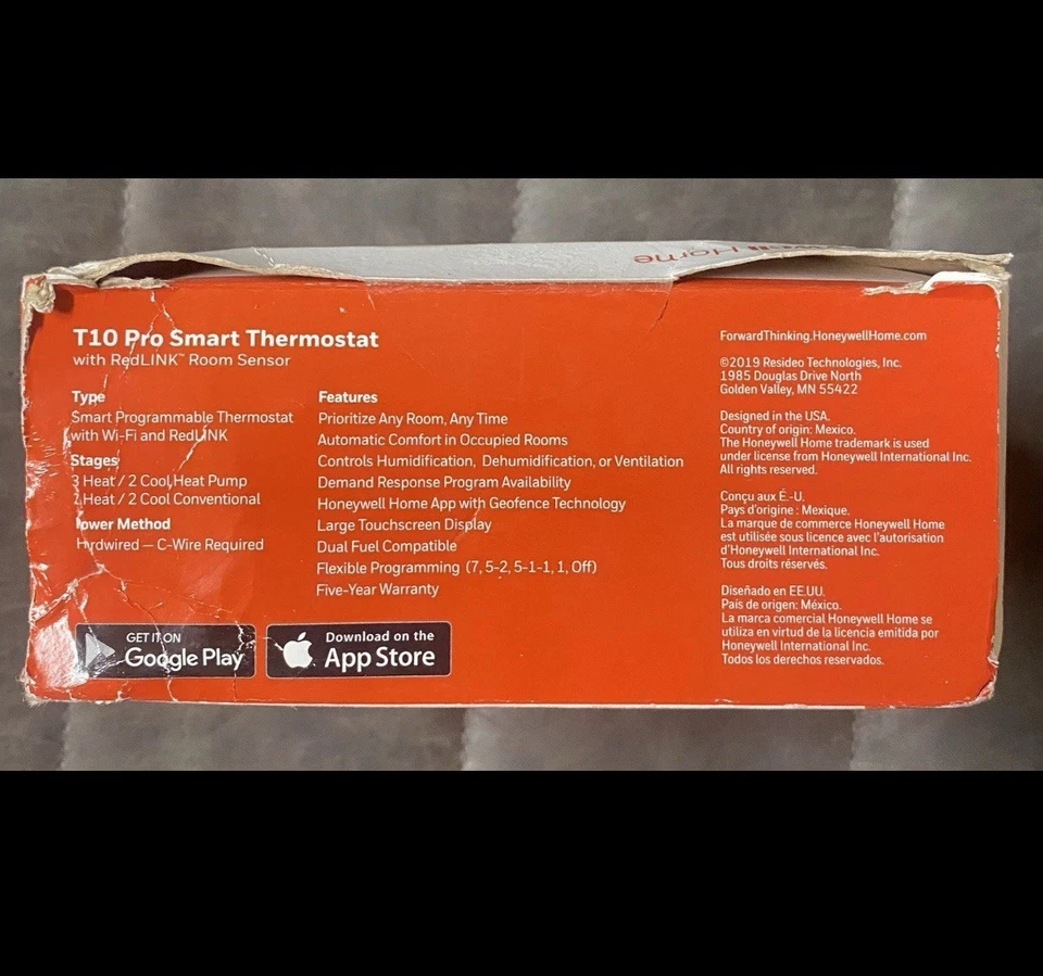 Honeywell T10 Pro Smart Thermostat With Sensor THX321WFS2001W NEW distress box - Image 3 of 4