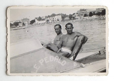 Zwei Männer nackter Oberkörper, Meer Strand, Tretboot, Juan les Bains, 1936 - altes Foto