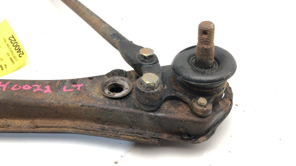 1970-1973 Nissan Datsun 240z Driver dianteiro esquerdo braço de controle inferior OEM braço A - Imagem 4 de 4