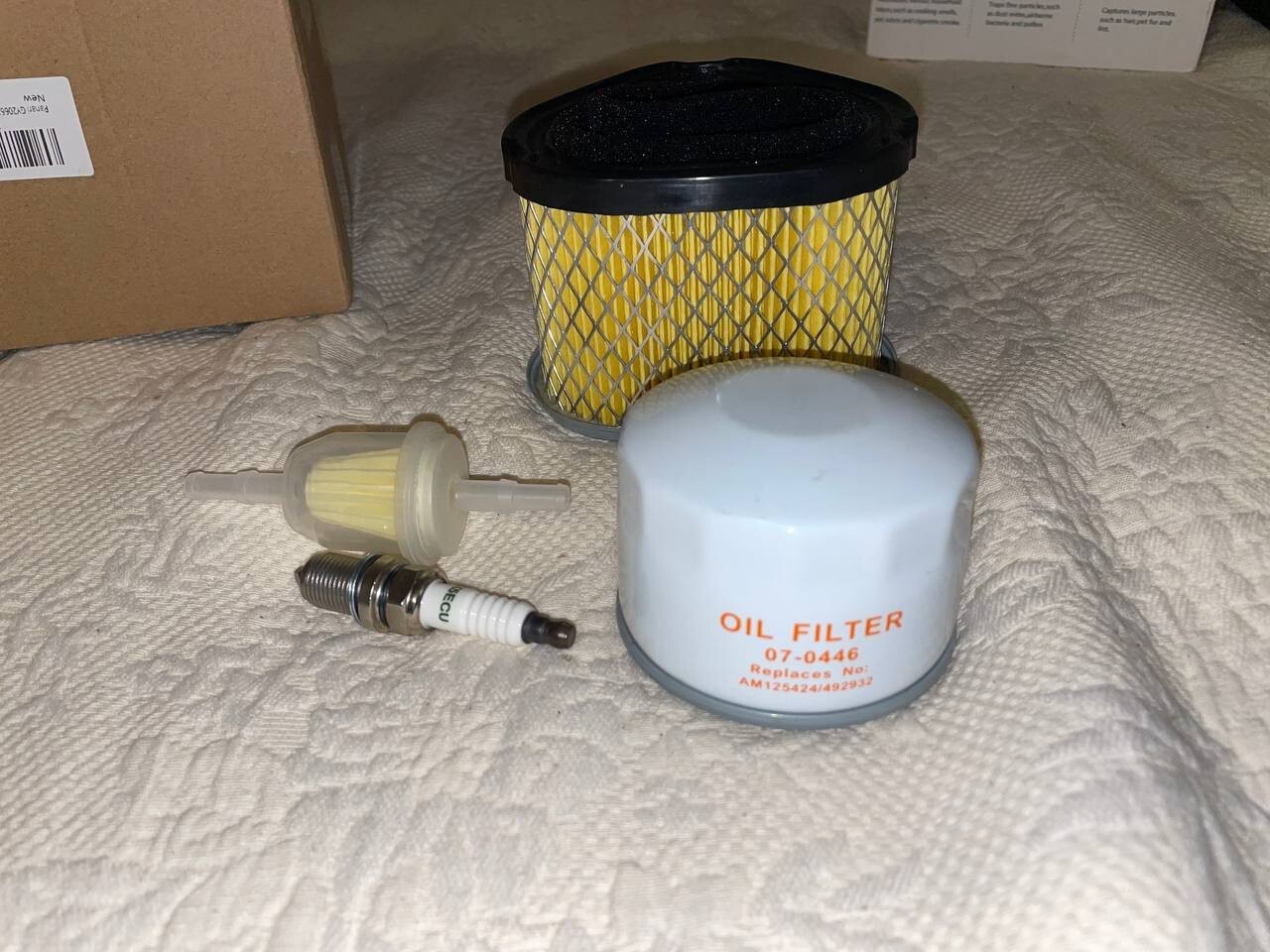 GY20661 Air Filter with Oil Filter Maintence Kit for John Deere LT160