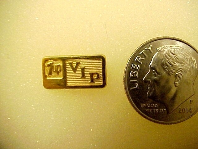 SEVEN UP 7up SODA - Lapel PIN - VIP