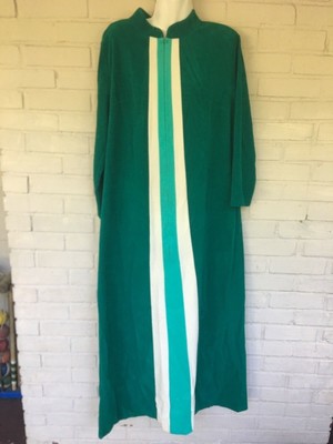 velour caftan