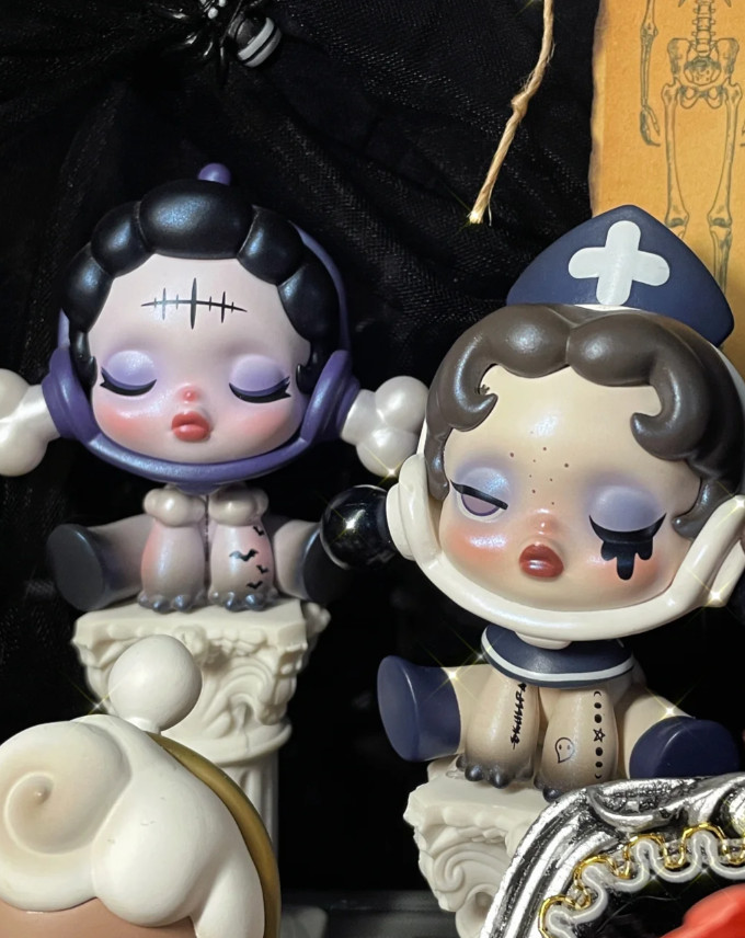 POP MART Skullpanda Ancient Castle Series Dark Style Blind Box