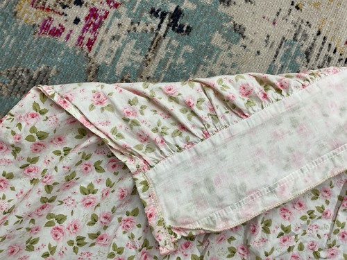 Antique Cotton Fabric Pink Roses Vanity Skirt Cottage Style #E - 第 5/6 張圖片