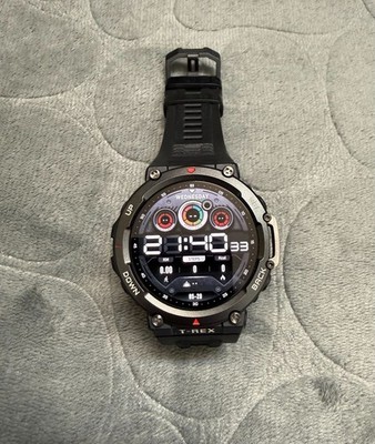Amazfit T-Rex 2 47mm Kunststoffgehäuse mit Silikonarmband in Ember Black...