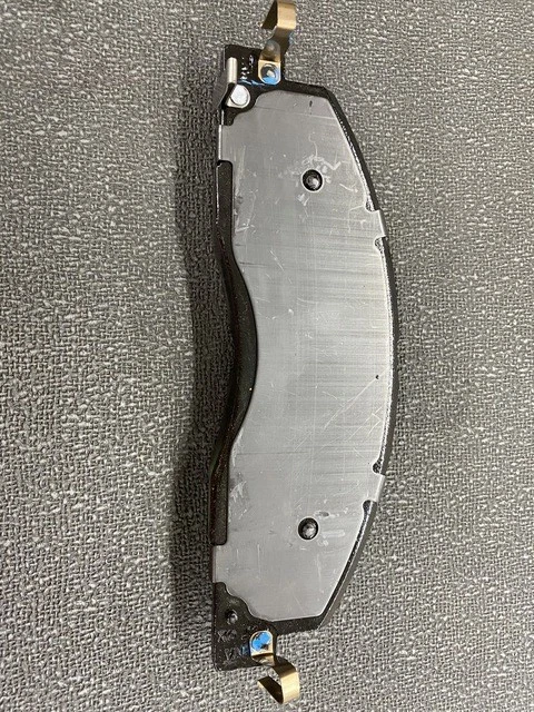 Kit de pastillas de freno de disco delanteras RAM 2500 3500 2009-18 OEM# 68049148AA Foto 4 de 4