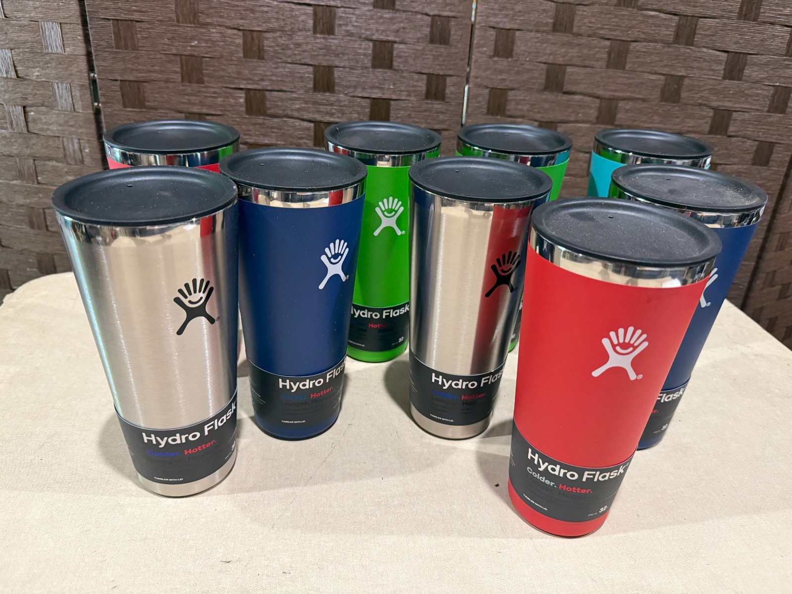NEW! Hydro Flask 32 Oz Tumbler Water Bottle w/Lid