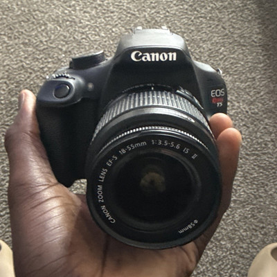 Canon EOS Rebel T5 DSLR 18MP Black w/ EF-S 18-55mm f/3.5-5.6 Lens
