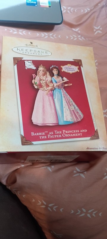 2004 Hallmark 08614 Barbie As The Princess and The Pauper Ornament - Pink/Blue