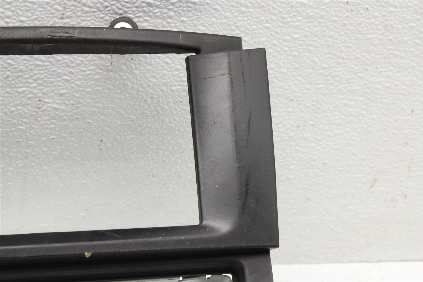2013 Maserati GranTurismo S Dash Radio Trim Cover Bezel 069892700 08-13