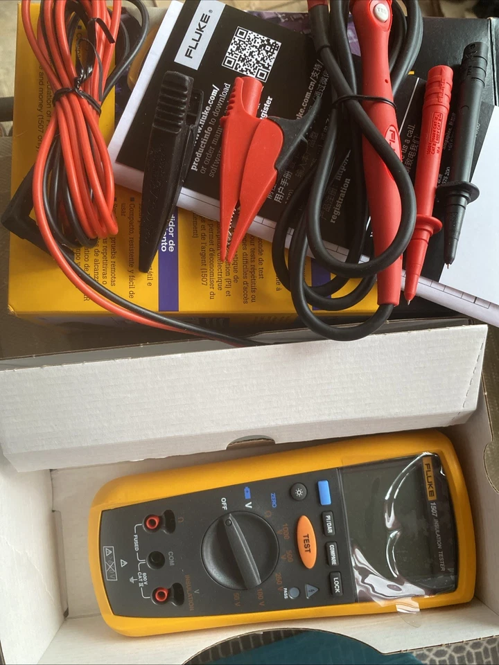 New Fluke 1503 Insulation Resistance Meter/Tester - Image 3 of 4
