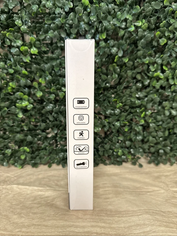 Charge Work Solar Powered Power Bank Weather Proof New - Image 2 of 4