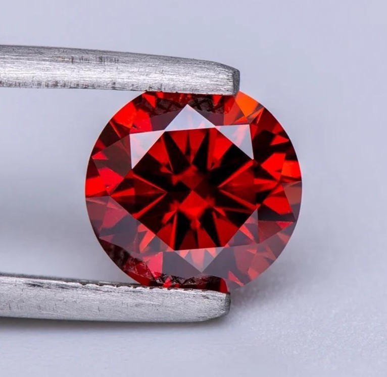 Premium 10 CT CVD Lab Grown Diamond Red Color Round Cut VVS1 Clarity Certified