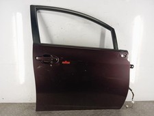 Porte avant et accessoires Toyota VERSO