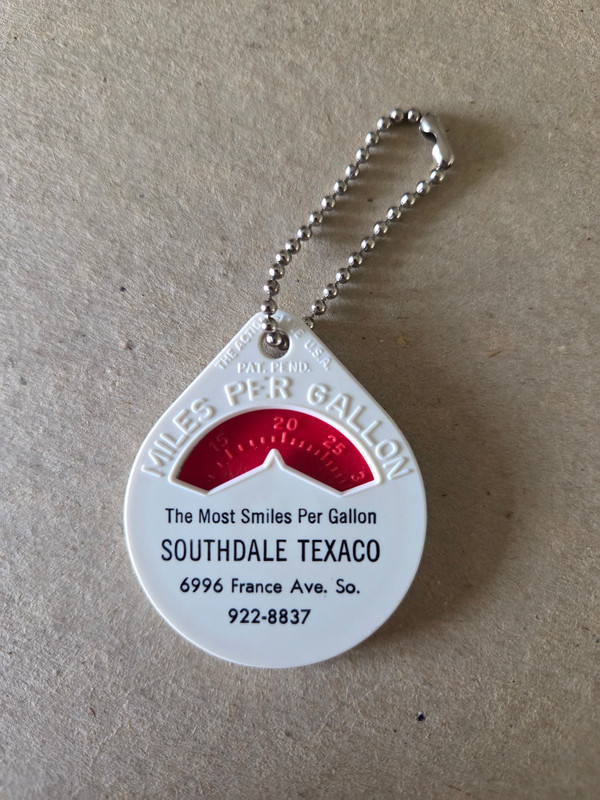 Vintage Southdale Texaco Miles Per Gallon Calculator Key Chain- Edina, Minnesota