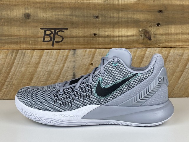 men's kyrie flytrap