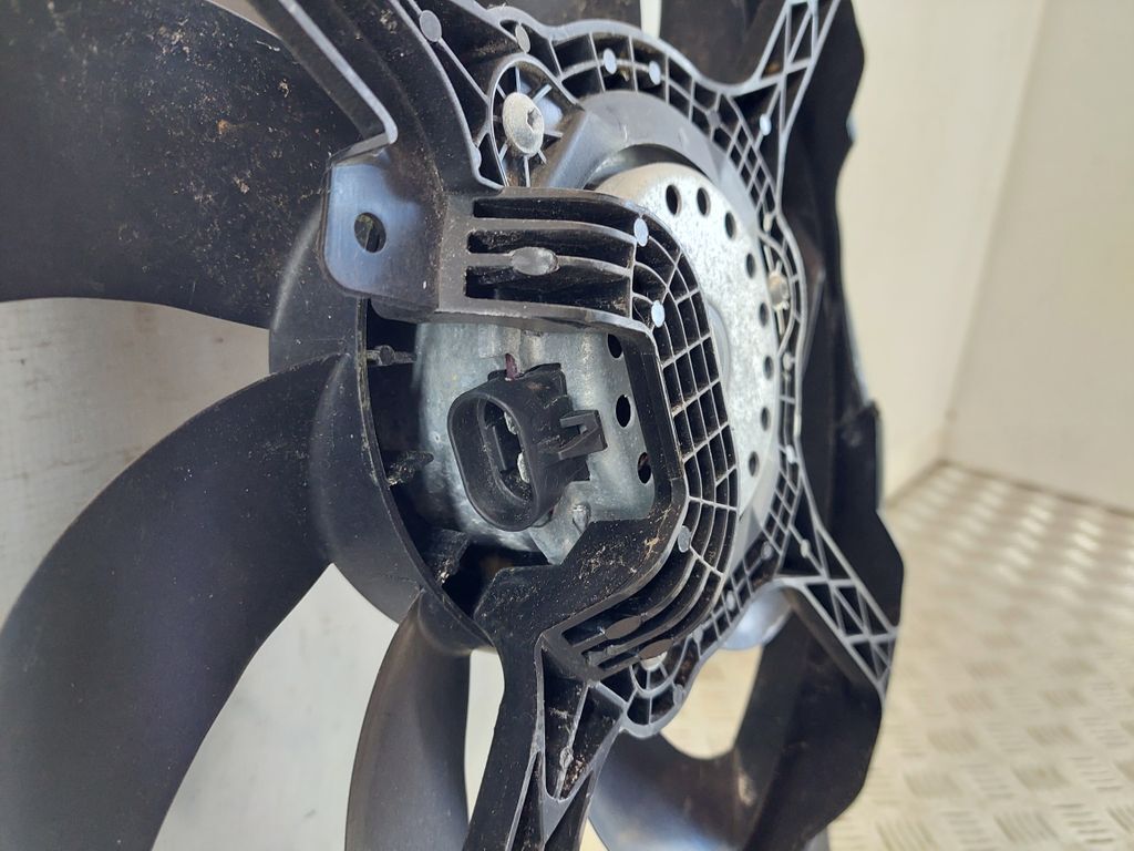 フェラガモビジューカチューシャ新品