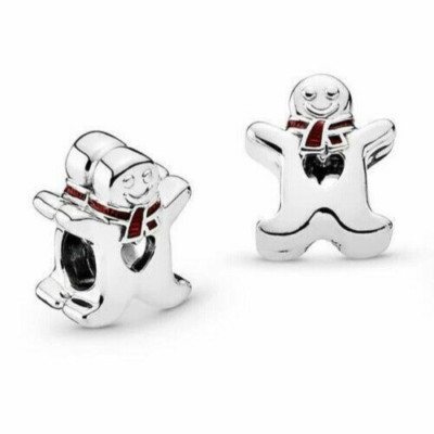    1 pc European charm Christmas silver gingerbread cookie man with red scarf