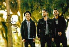 Boyce Avenue Autogramme full signed 20x30 cm Bild
